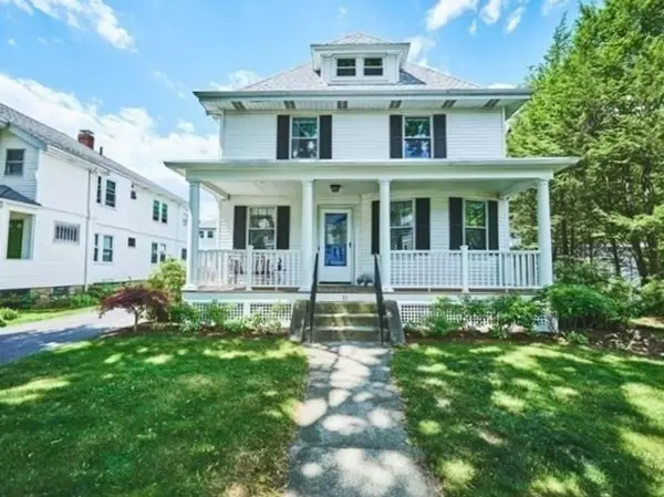 11 Rossmere St, Newton, MA 02460