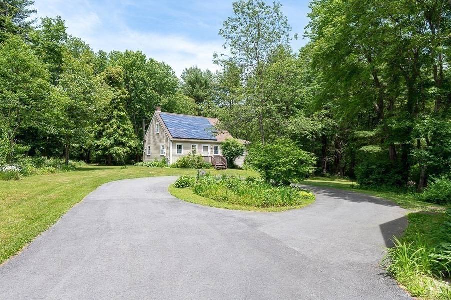 57 Ridge, Upton, MA 01568