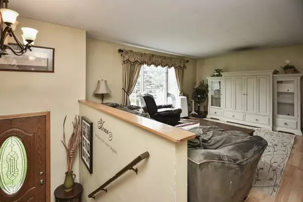 Leicester, MA 01611,162 Boyd Street