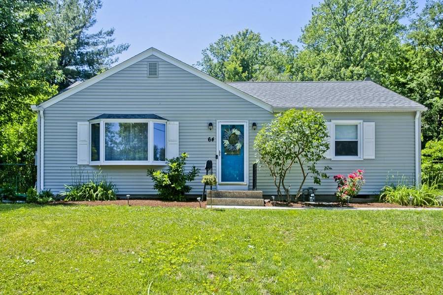 64 John St, East Longmeadow, MA 01028