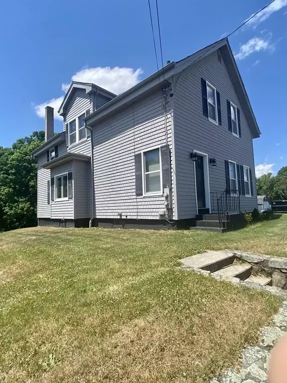 Seekonk, MA 02771,70 Anthony St