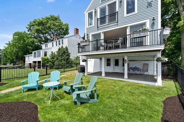 Amesbury, MA 01913,391 Main Street