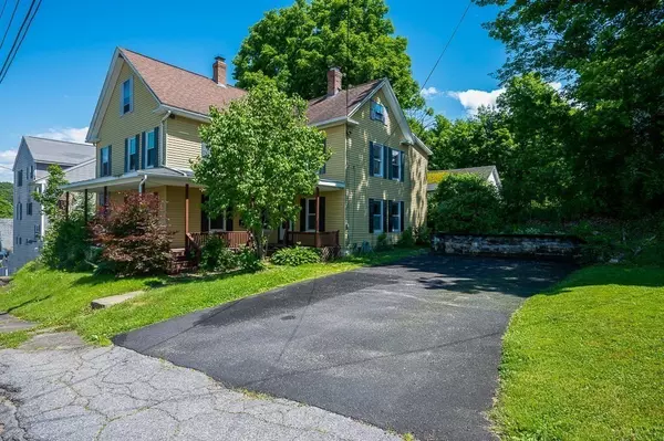 Spencer, MA 01562,21 Mcdonald St