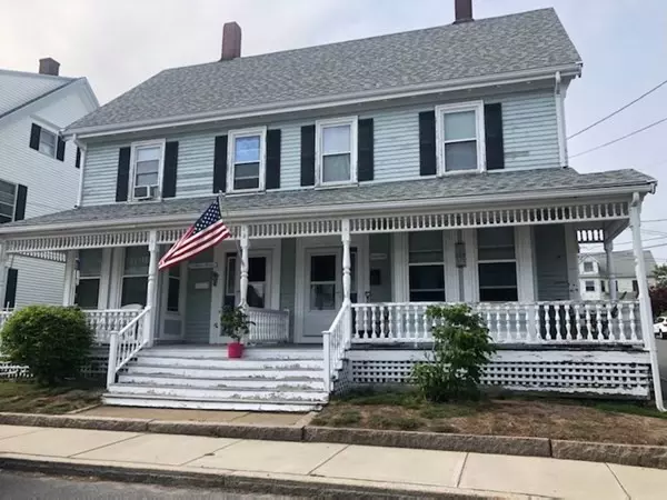 39 Beacon St, Gloucester, MA 01930