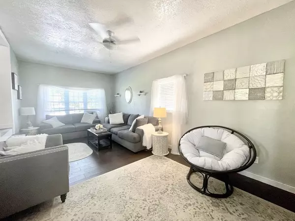 Southwick, MA 01077,48 Pineywood Rd