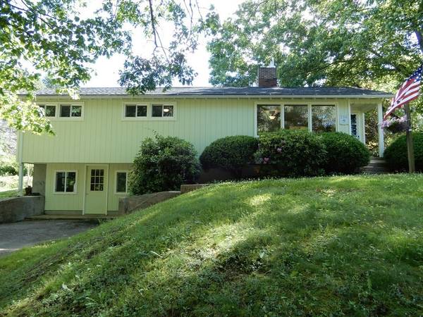 236 West Main Street, West Brookfield, MA 01585