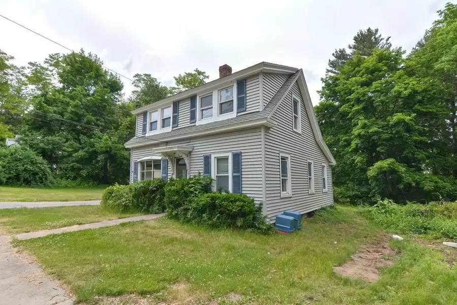 155 High St, Uxbridge, MA 01569