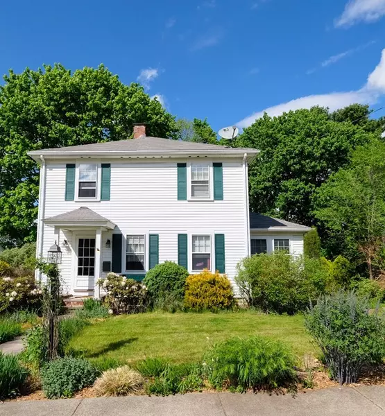 26 Marywood, Uxbridge, MA 01569