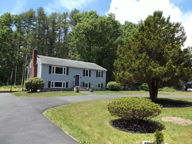 95 Taunton Av, Norton, MA 02766