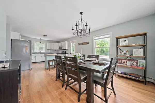 Abington, MA 02351,16 Crossman Circle