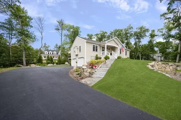 Lakeville, MA 02347,16 School St