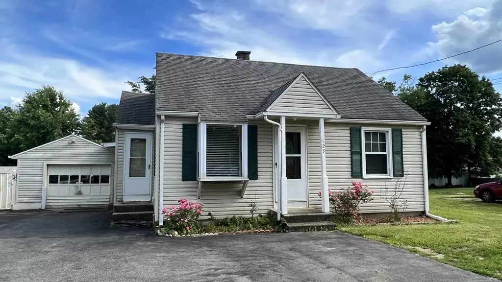 123 Feeding Hills Rd, Southwick, MA 01077