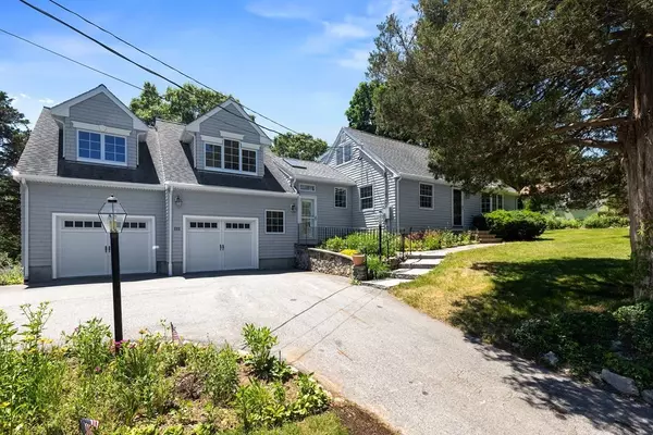 111 Bennett Hill Road, Rowley, MA 01969