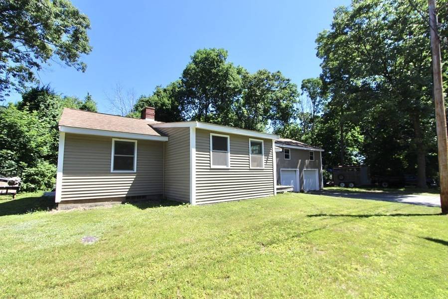 19 Bradford Loop, Georgetown, MA 01833