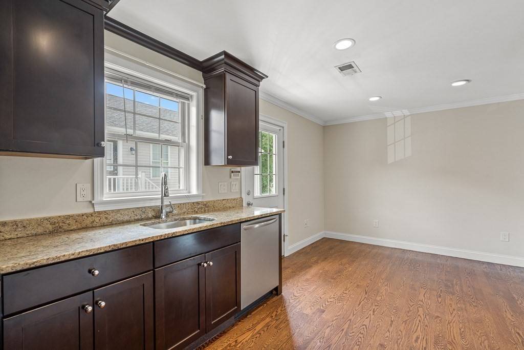 Revere, MA 02151,118 Janvrin Ave