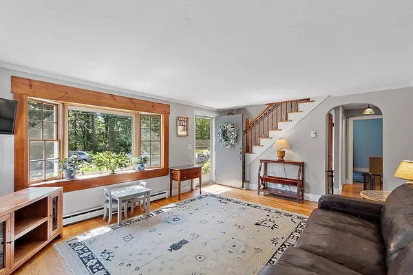 West Boylston, MA 01583,10 Foster St