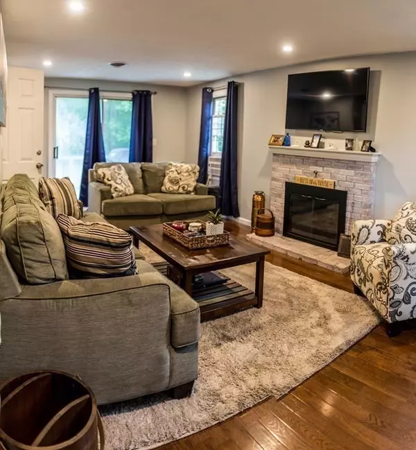 Halifax, MA 02338,660 Twin Lakes Dr. #660