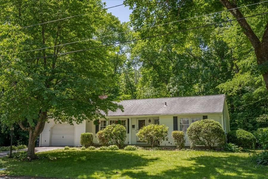 59 Forest Avenue, Southbridge, MA 01550