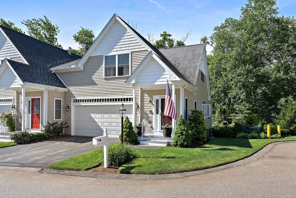 12 Northfield Drive #12, Rockland, MA 02370