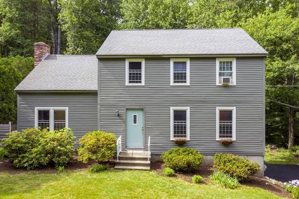 110 Warner Hill Rd, Derry, NH 03038