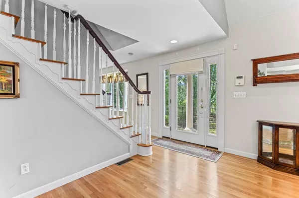 Eastham, MA 02642,35 Van Dale Rd