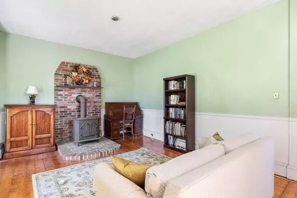 Abington, MA 02351,317 Hancock Street