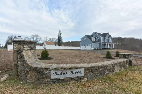 Wrentham, MA 02093,3 Badus Brook