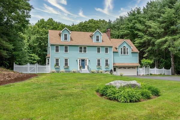 64 Orchard St, Millis, MA 02054