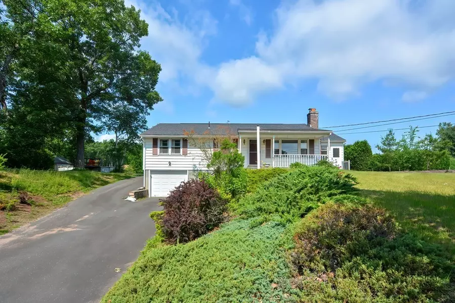 167 Berkshire Ave, Southwick, MA 01077