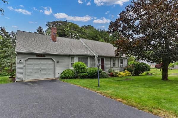 Yarmouth, MA 02675,6 Nashoba Ln