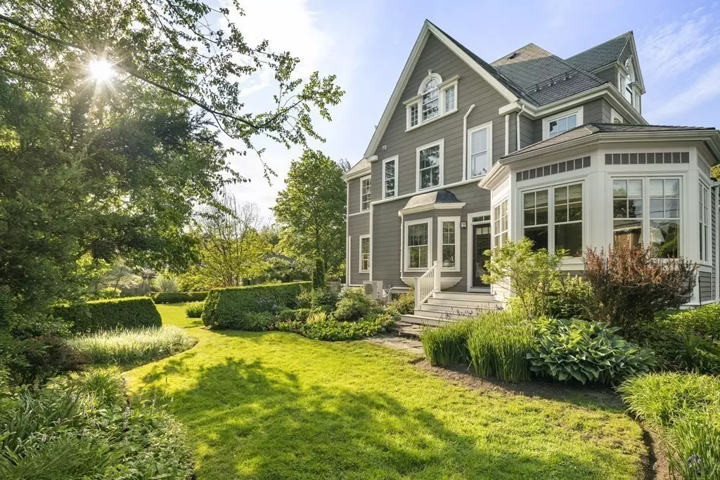 Watertown, MA 02472,2 Brigham St