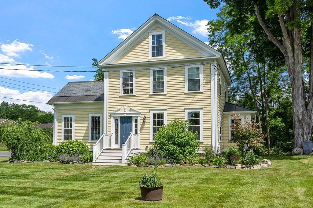 Bernardston, MA 01337,76 Church St