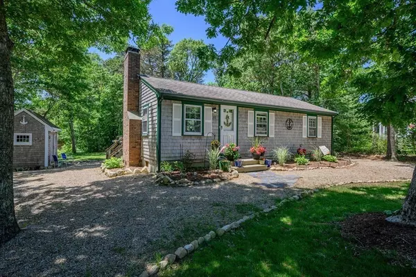 42 Woodward, Brewster, MA 02631