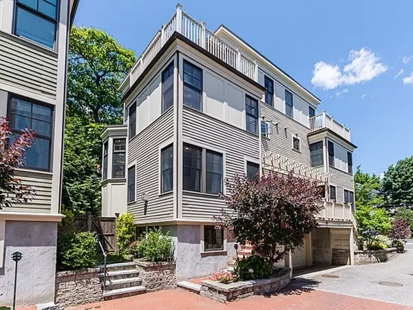 15 Valentine Street #7, Cambridge, MA 02139