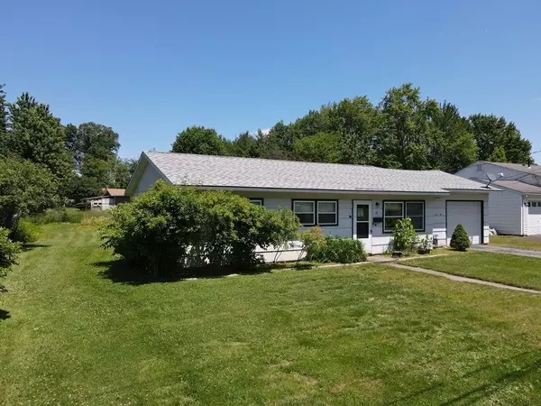 Greenfield, MA 01301,15 Albert Ave