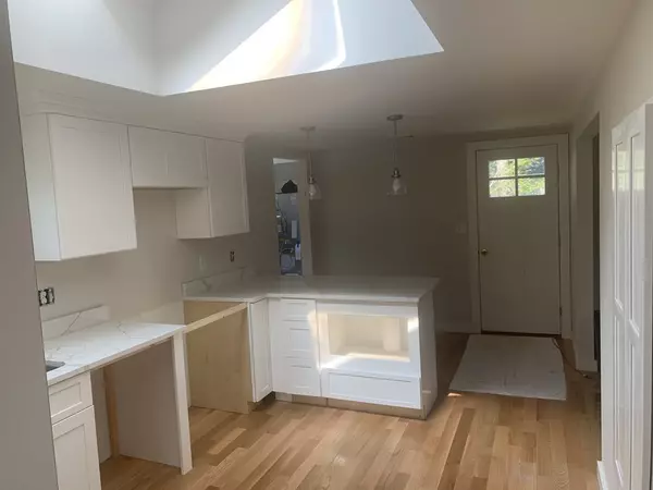 Wareham, MA 02532,91 Martin St