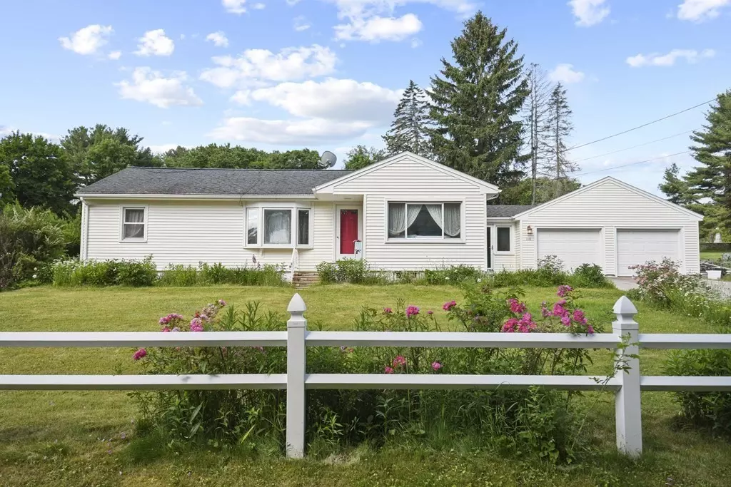 East Brookfield, MA 01515,108 Lashaway Drive