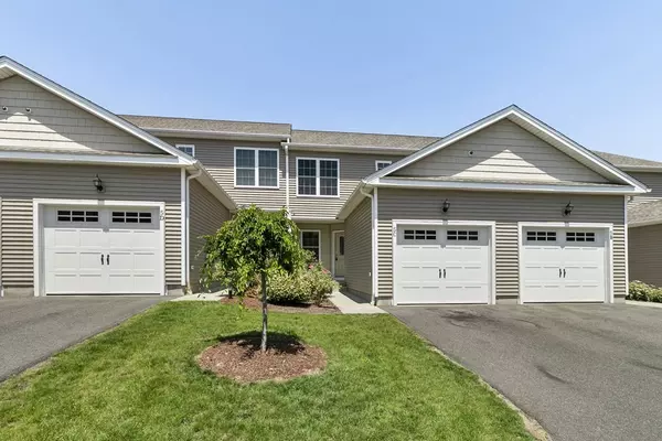 5 Maple View Ln #C, Agawam, MA 01001