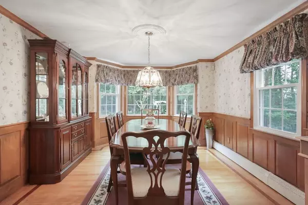 Abington, MA 02351,21 Mckinley Dr