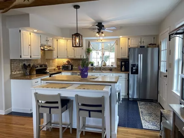 Paxton, MA 01612,5 Red Oak St