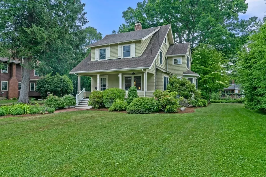 306 Manning Street, Needham, MA 02492