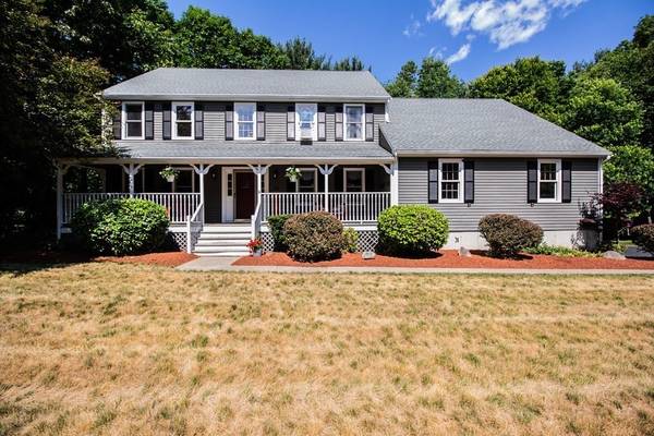 19 Forest Park Drive, Mendon, MA 01756