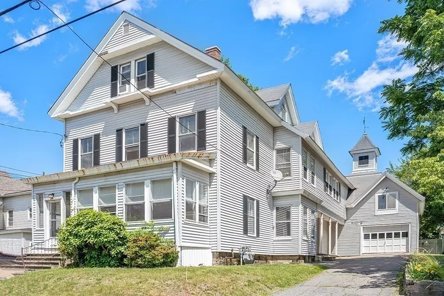 233 Walnut St, Clinton, MA 01510