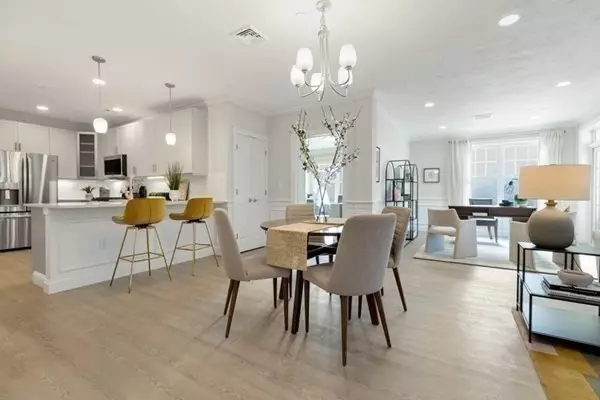 Medford, MA 02155,320 Middlesex Ave #C302