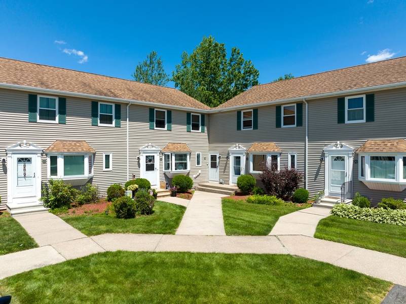 55 Pleasant Street #18, Granby, MA 01033