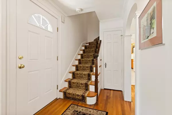 Medford, MA 02155,15 Ronaele Rd