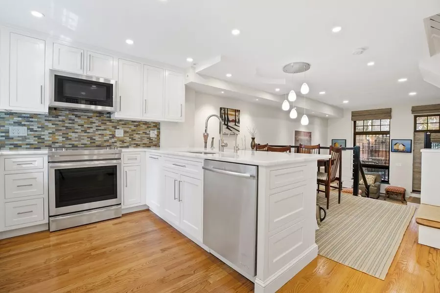 135 Appleton St #1, Boston, MA 02116