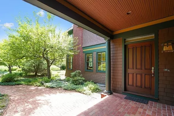 West Boylston, MA 01583,163 Prescott Street