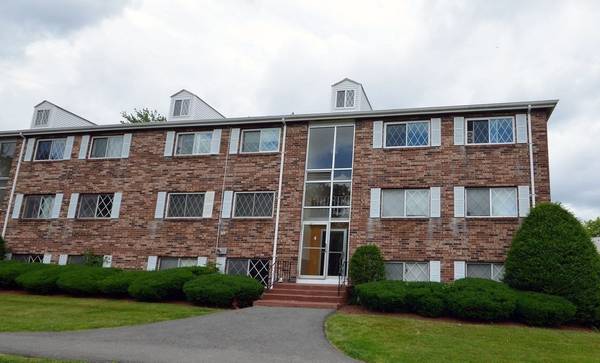 4 Fernview Ave #3, North Andover, MA 01845