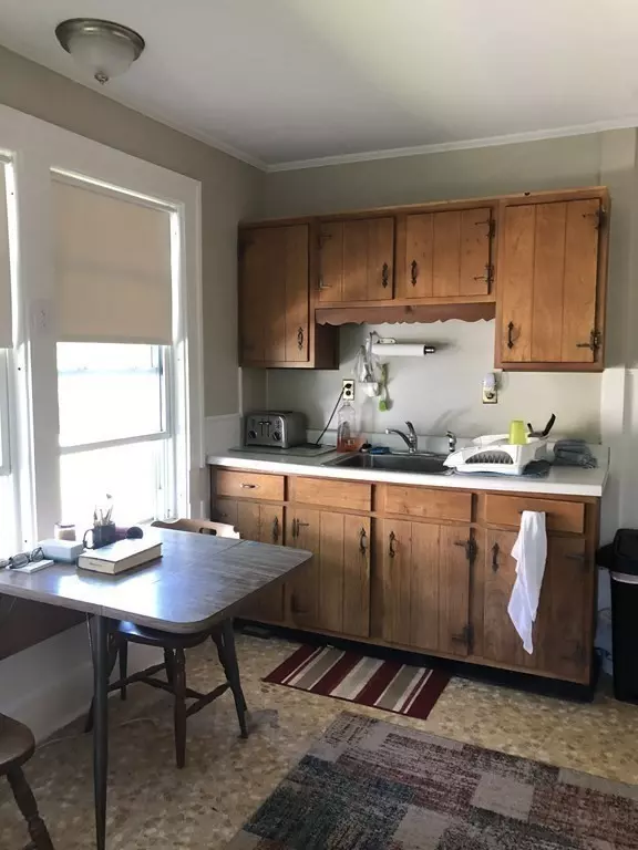 Montague, MA 01376,10 Worcester Ave